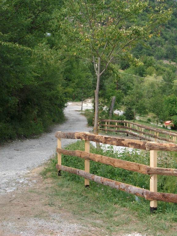 Camping Panoramique Du Verdon Castellane Exterior foto