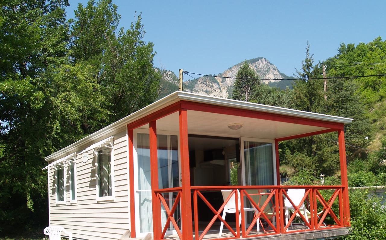 Camping Panoramique Du Verdon Castellane Exterior foto