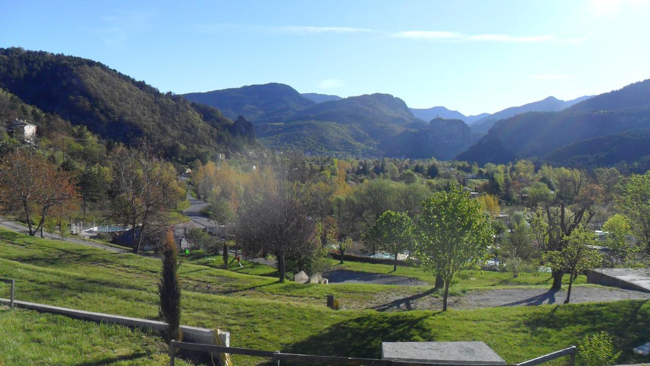Camping Panoramique Du Verdon Castellane Exterior foto